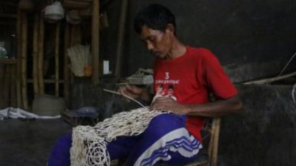 Art and Design Department Lecturer Mapping Intangible Cultural Heritage Domain of Traditional Skills and Skills in Malang Raya