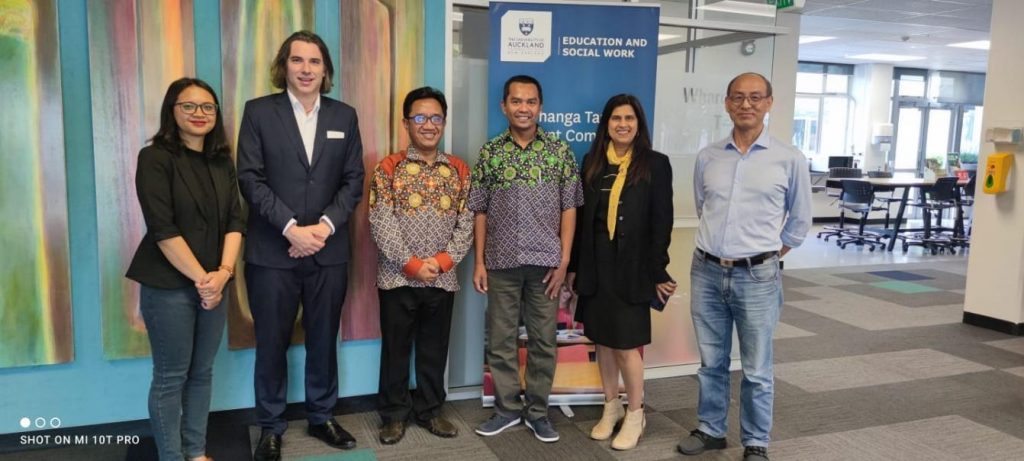 Research collaboration and joint teaching programs with the University of Auckland and Victoria University of Wellington, New Zealand