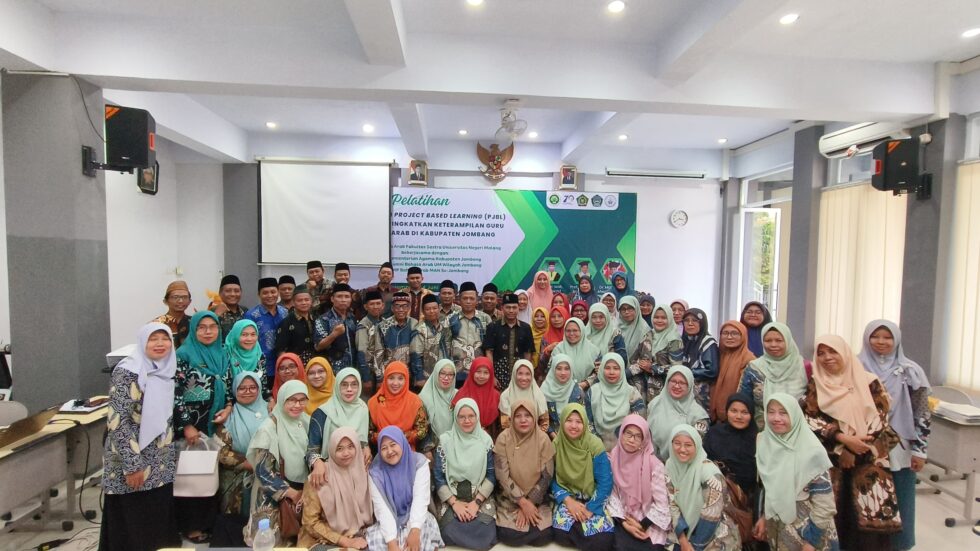 Strengthening Competence in Teaching, DSA UM held a Training on Making Project Based Learning (PjBL) for Arabic Language Teachers in Jombang Regency