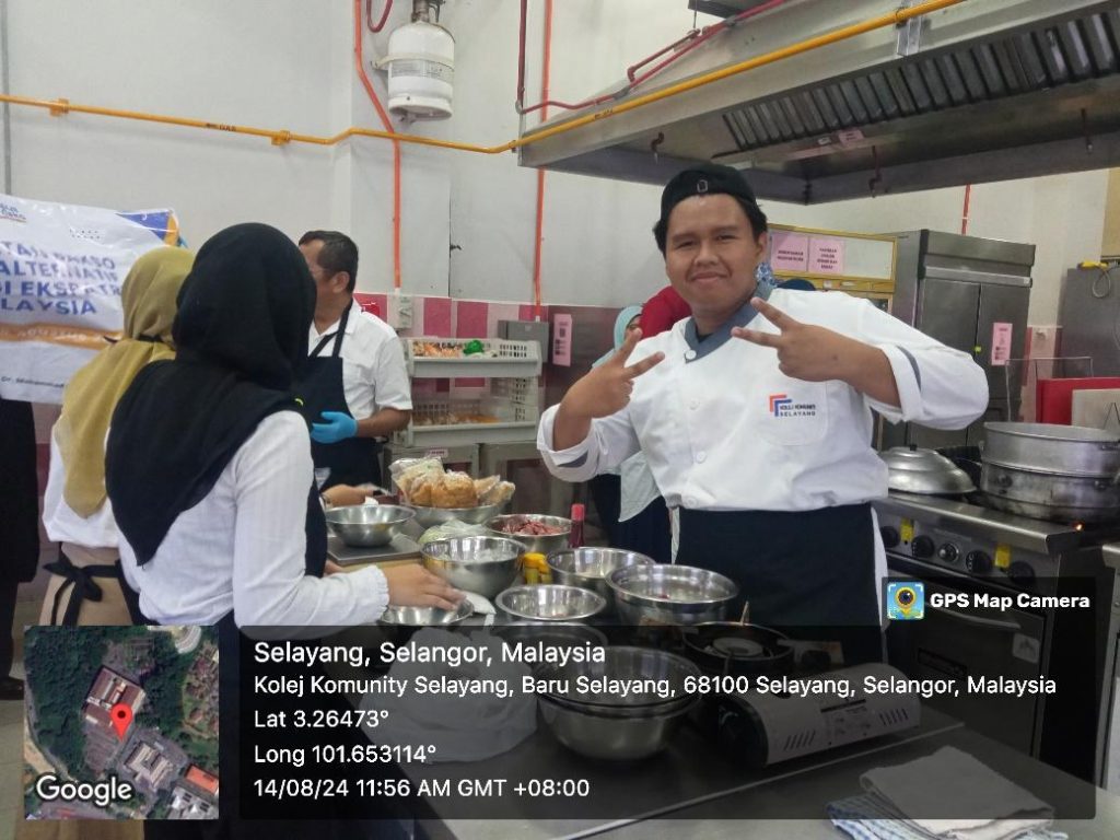 Indonesian Street Food Cooking Training Successfully Held at Selayang Community College, Selangor