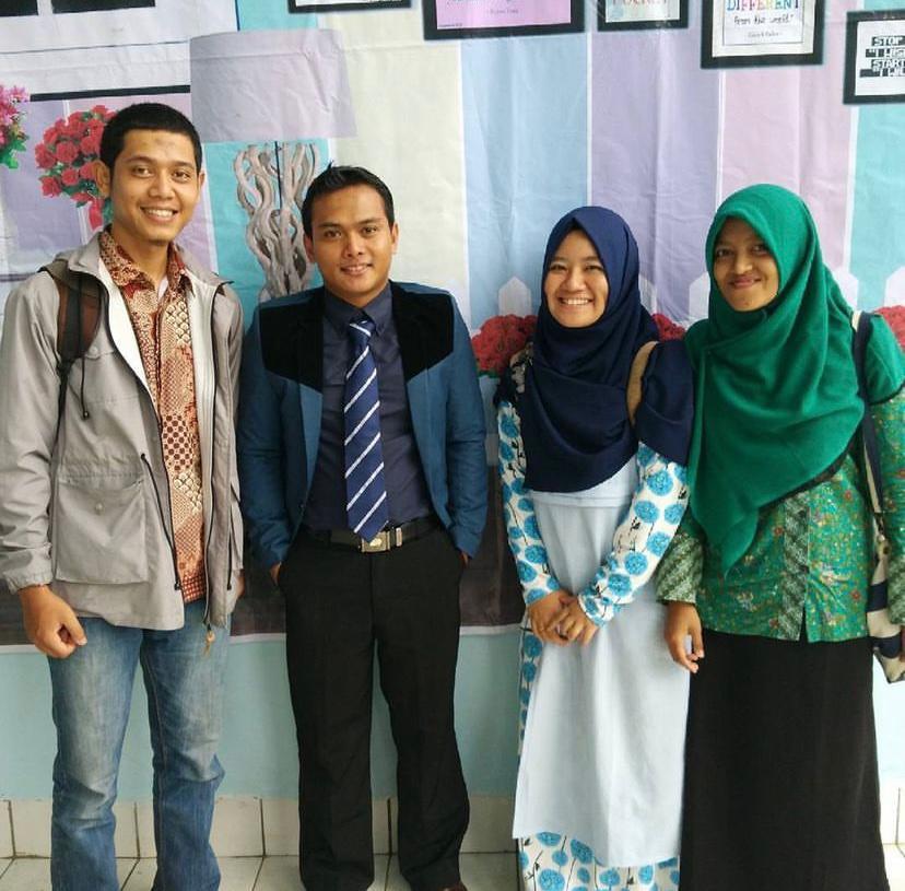 ￼￼Asst. Prof. Budi Waluyo M.A. Berperan sebagai Co-Teacher di Program Studi Bahasa dan Sastra Inggris Universitas Negeri Malang